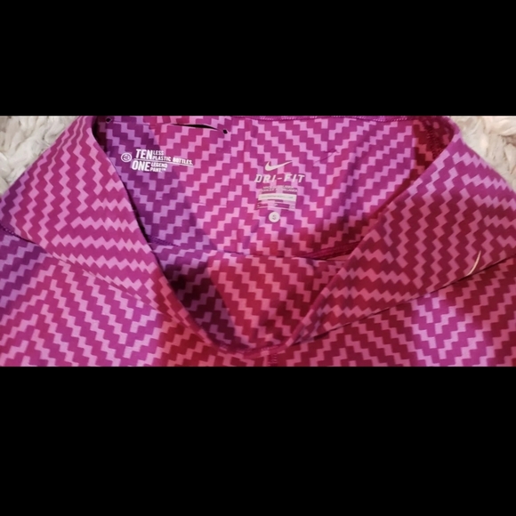 Nike workout/yoga pantsLeggingsSize SmallPurple - Picture 4 of 6
